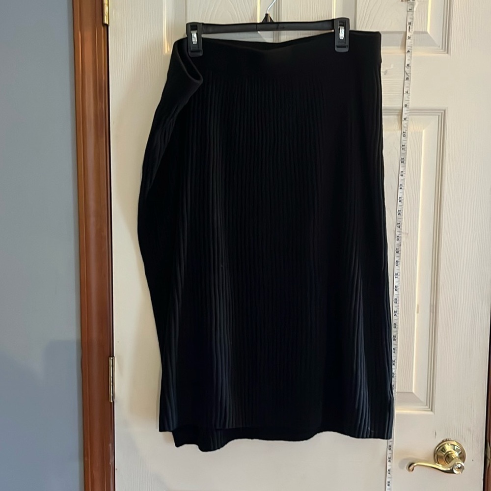 GAP Black Midi Skirt
